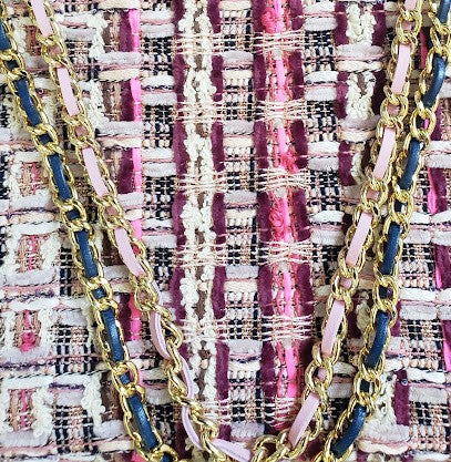 Sac à main "Floraison des premières roses dans le jardin déjà coloré." PRECOMMANDE.