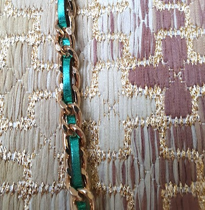 Sac pochette chaîne "Girly Saint Tropez 60's." PRECOMMANDE.