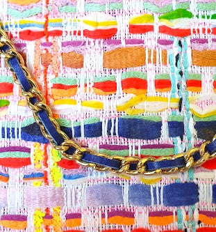 Sac pochette multicolore de Fête Foraine "Eclairages pétaradants du manège à voitures... Roulez petits bolides!" PRECOMMANDE.