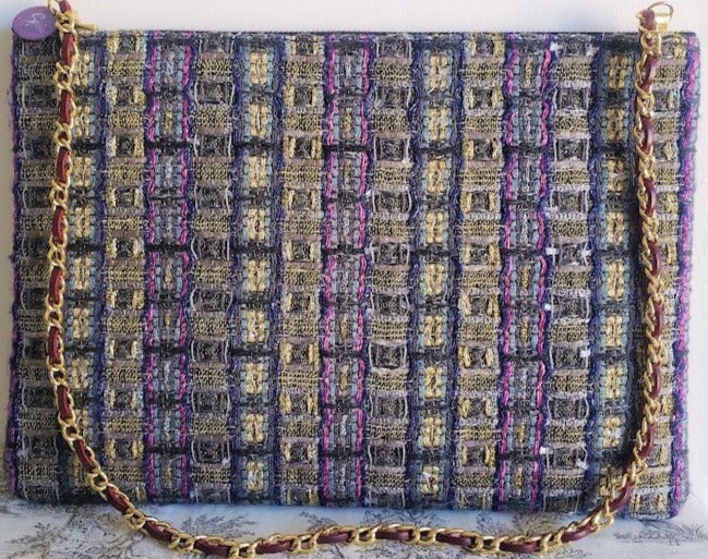 Sac pochette chaîne "Eclat Haute Joaillerie et lumières des villes vues du ciel la nuit."