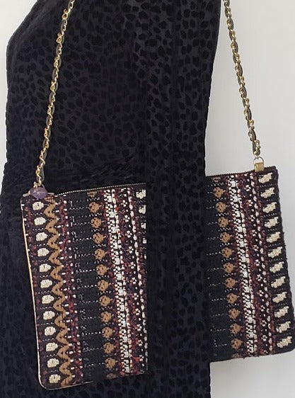 Sac pochette "Ecorce d'Arbre et fleurs à l'automne."