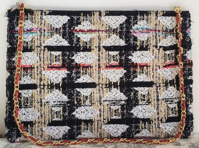 Sac pochette de fêtes " Noël, guirlandes dans les arbres sous la lune argentée."
