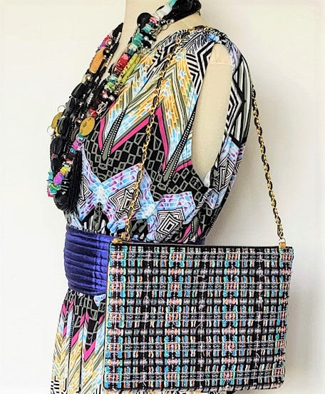 Sac pochette "Plage noire de Tahiti et tissé ethnique."