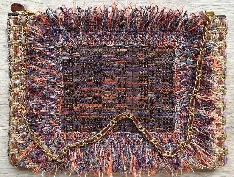 Sac pochette "Zoom sur les écorces des arbres de la forêt."